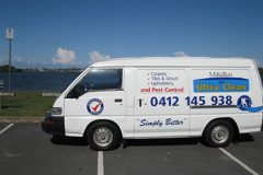 Carpet Cleaning - Gold Coast - Service Car